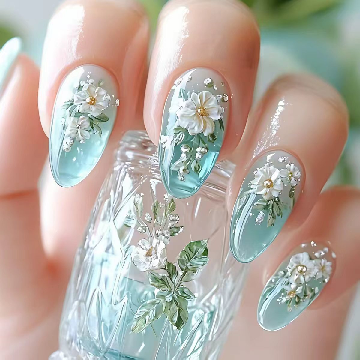 Nail Art Press On - Kuku palsu ukuran sedang untuk wanita