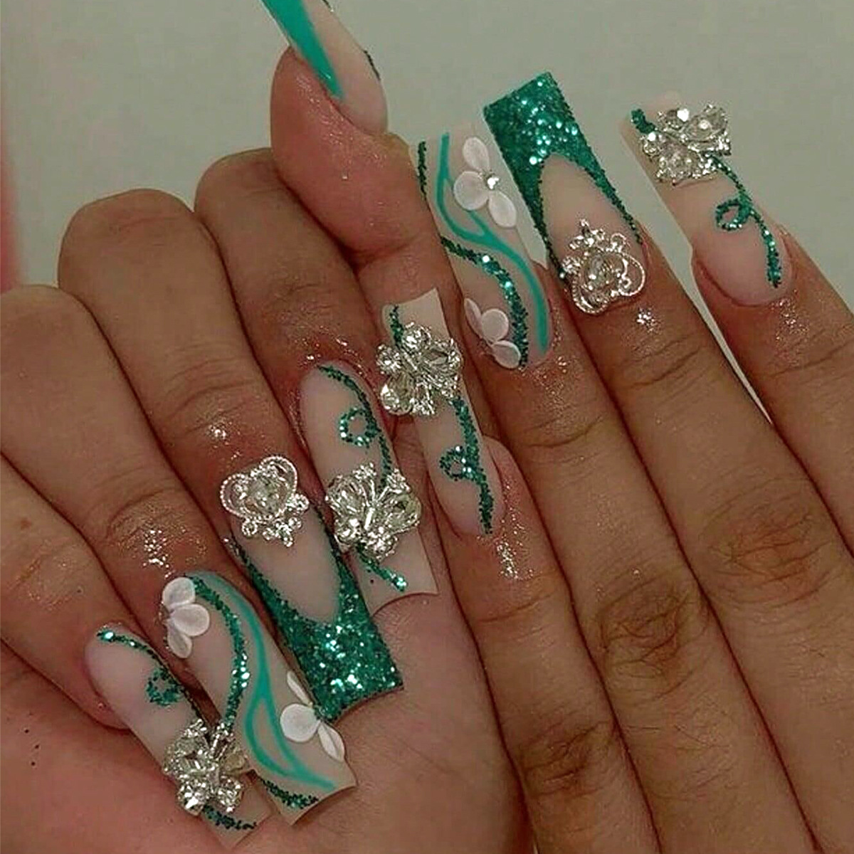 Kuku palsu balerina tekan peti - Nail Art Press On ulasan dan harga